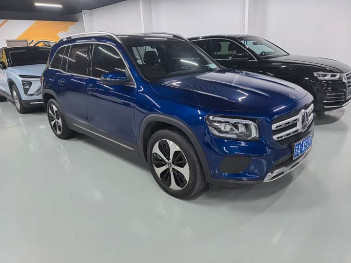 Фото 6 - Mercedes-Benz GLB-Class