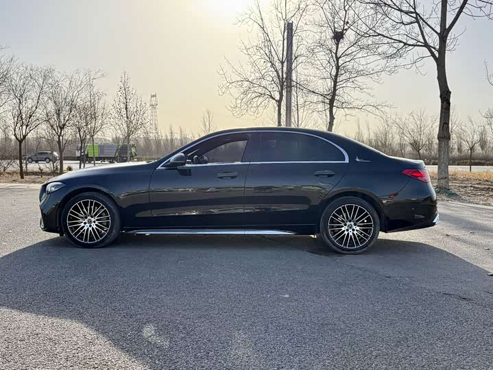 Фото 3 - Mercedes-Benz C-Class