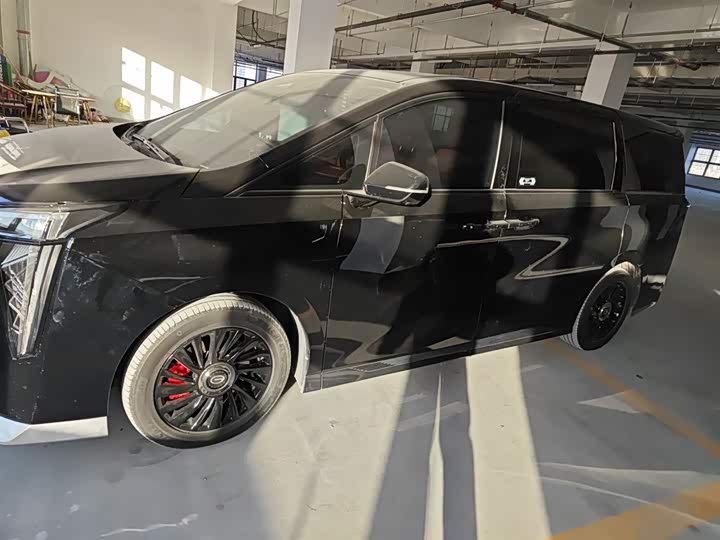 Фото 5 - GAC Trumpchi M8