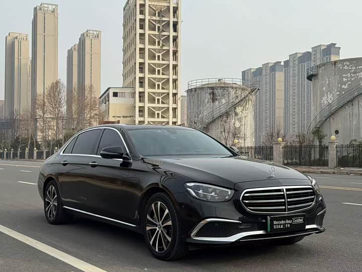 Фото 3 - Mercedes-Benz E-Class Hybrid