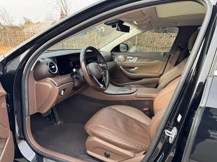 Фото 4 - Mercedes-Benz E-Class Hybrid