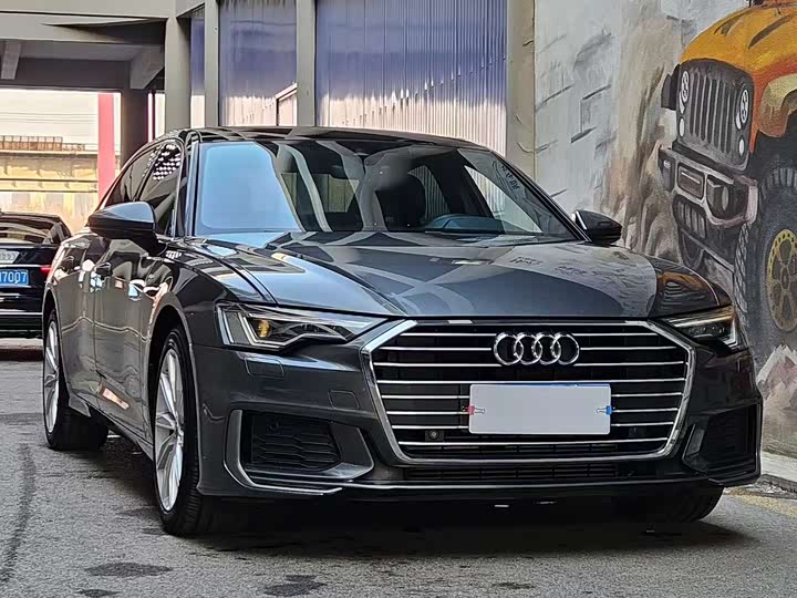 Фото 2 - Audi A6L