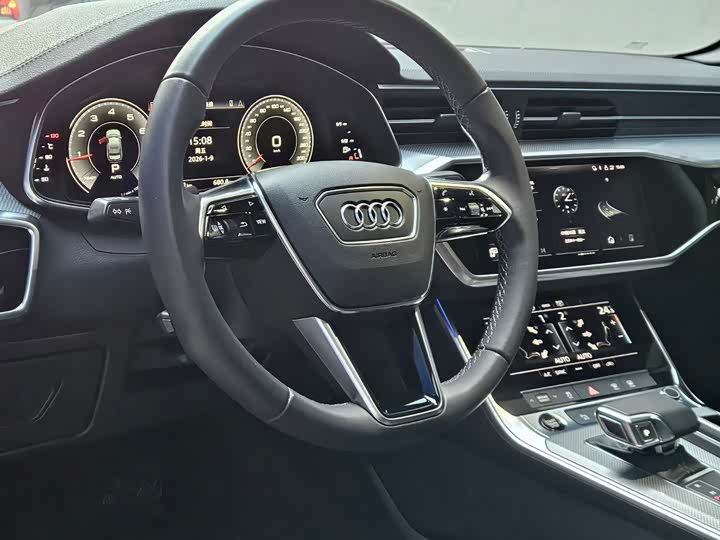 Фото 4 - Audi A6L