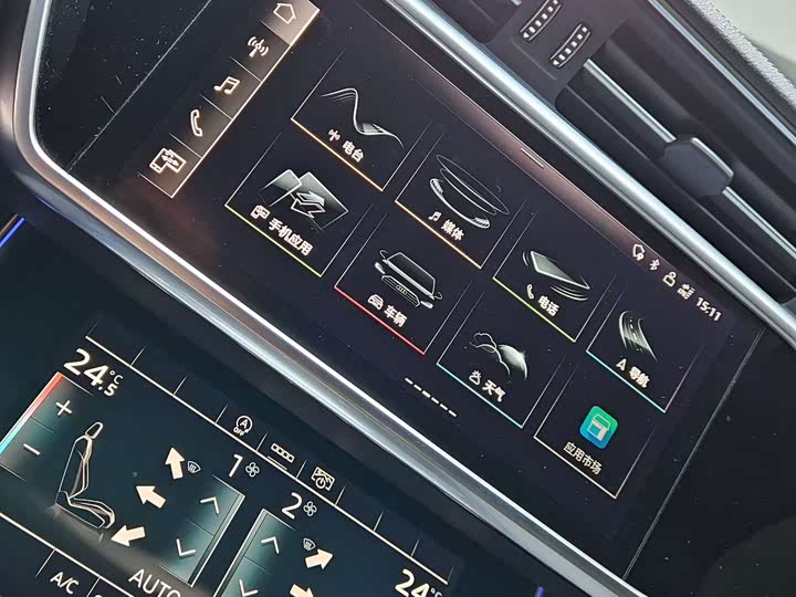 Фото 5 - Audi A6L