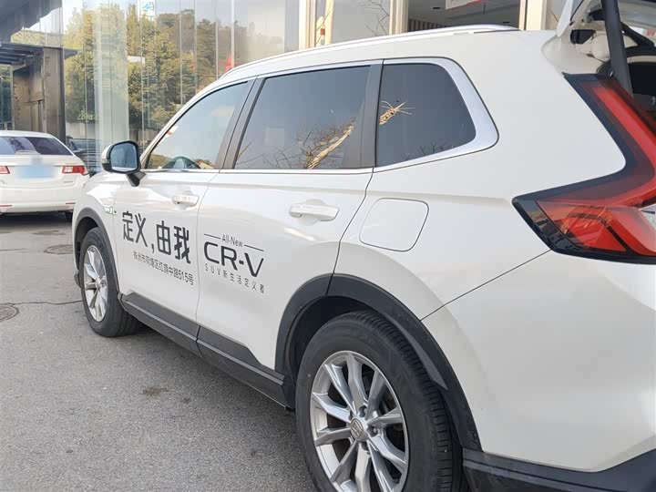 Фото 5 - Honda CR-V