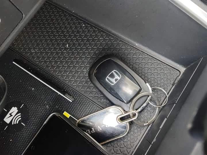 Фото 9 - Honda CR-V