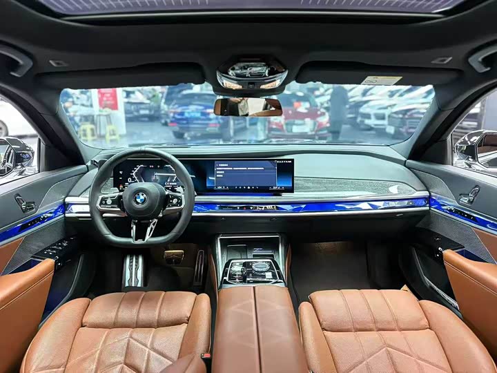 Фото 7 - BMW 7 Series