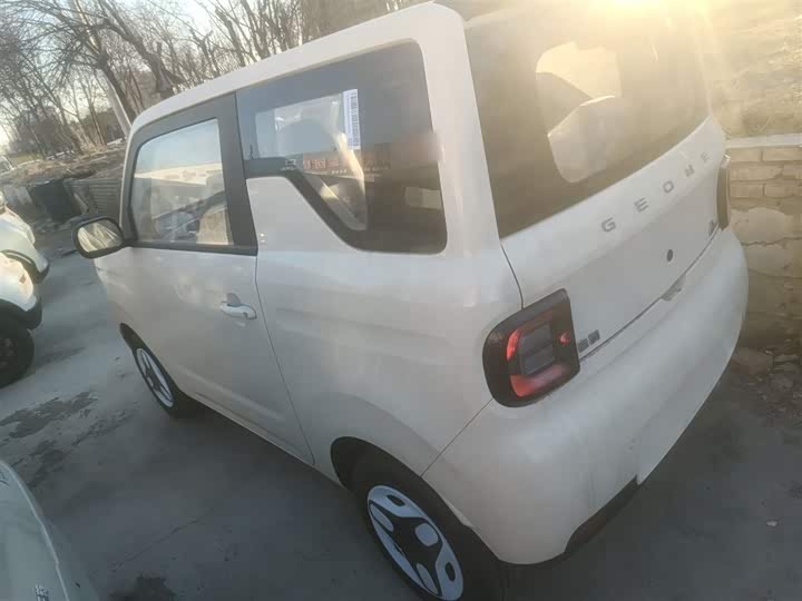 Фото 5 - Geely Galaxy Panda Mini