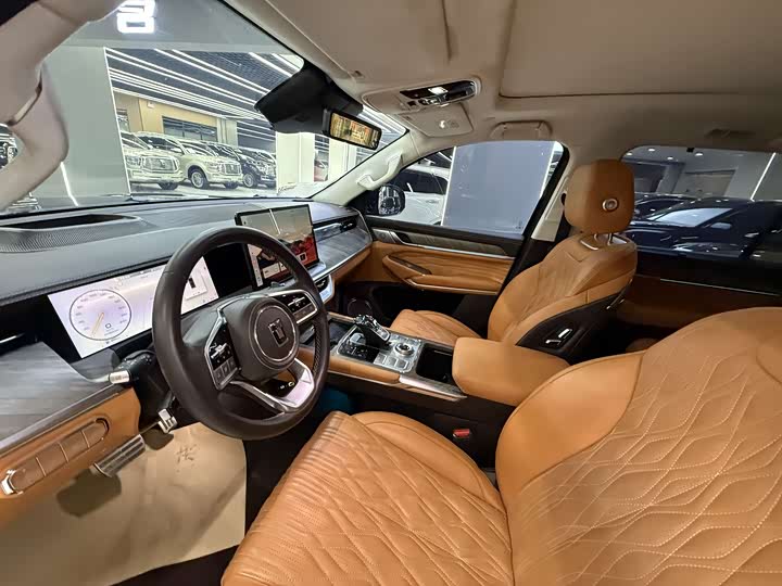 Фото 8 - Tank 500