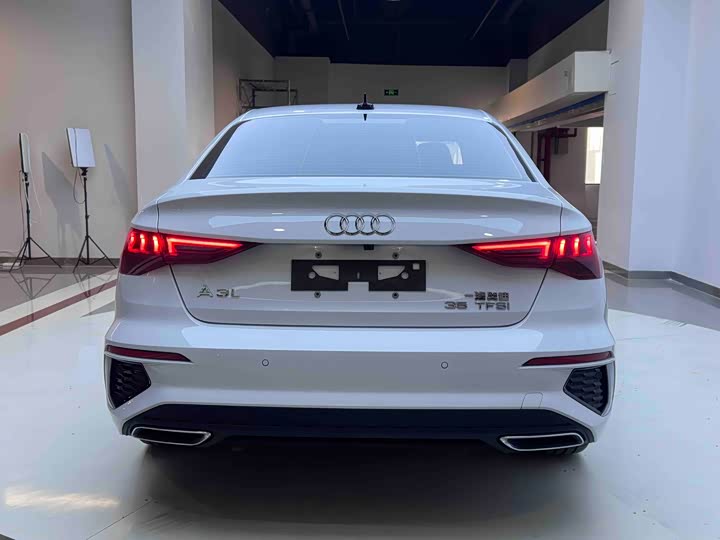 Фото 5 - Audi A3