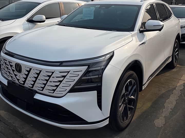 Фото 3 - Changan CS75 Plus