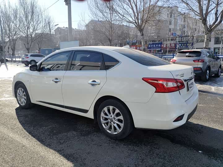 Фото 6 - Nissan Sylphy