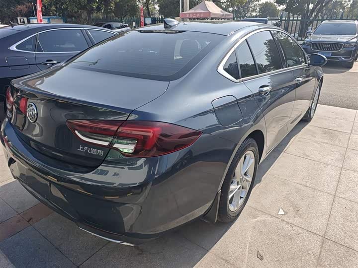 Фото 7 - Buick Regal