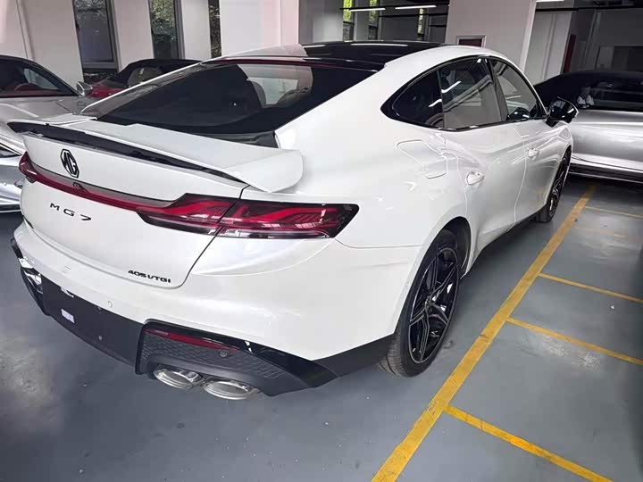 Фото 8 - MG Motor 7