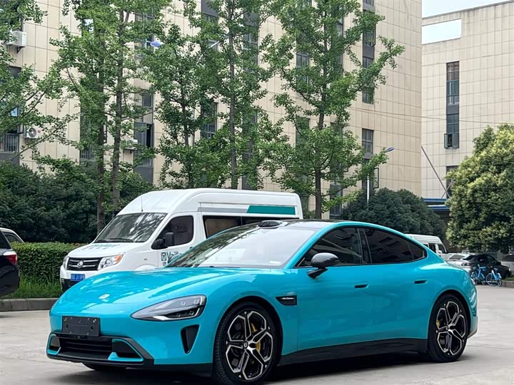 Фото 1 - Xiaomi SU7