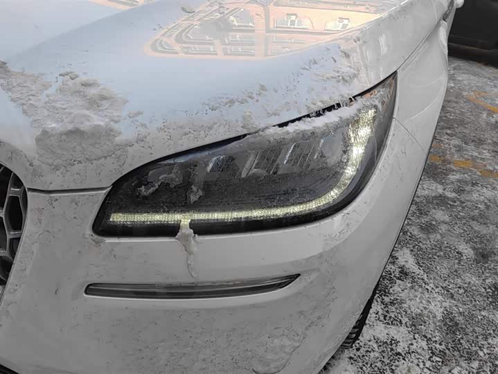 Фото 5 - Lincoln Corsair