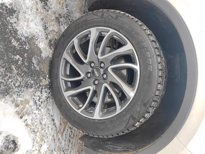 Фото 6 - Lincoln Corsair