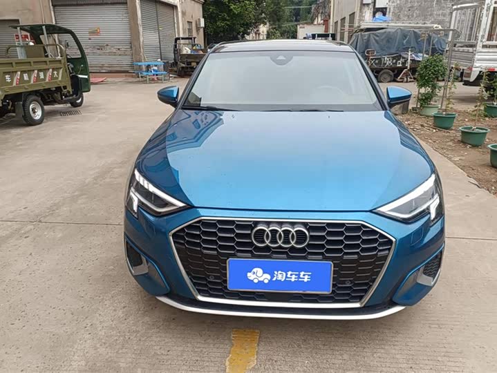 Фото 2 - Audi A3