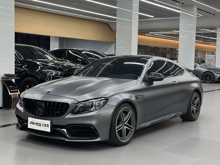 Фото 3 - Mercedes-Benz C-Class AMG