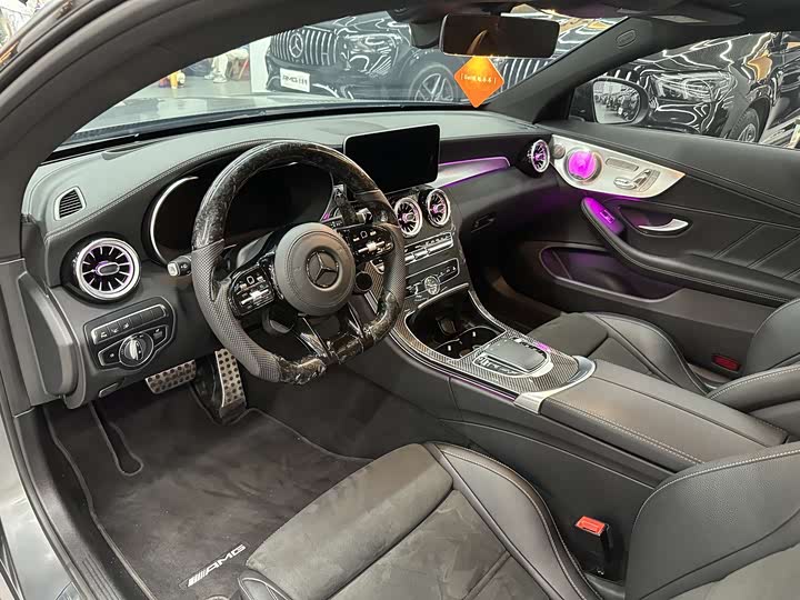 Фото 4 - Mercedes-Benz C-Class AMG