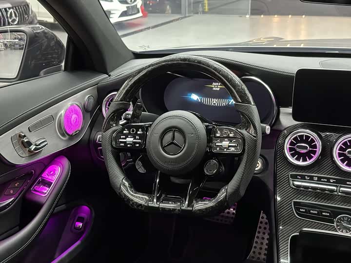 Фото 7 - Mercedes-Benz C-Class AMG