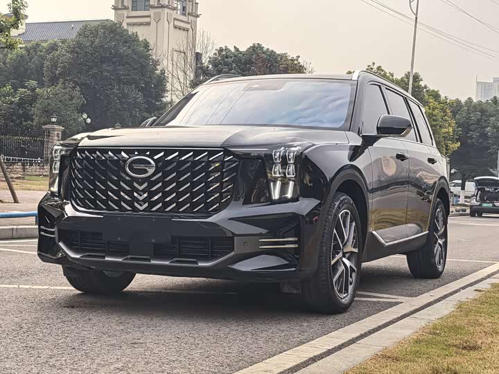 Фото 2 - GAC Trumpchi GS8