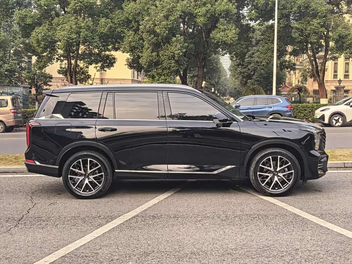 Фото 4 - GAC Trumpchi GS8