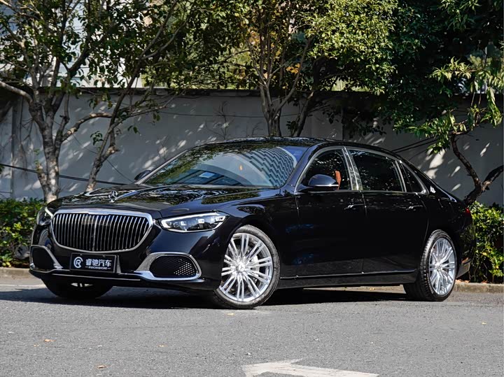 Фото 1 - Mercedes-Benz Maybach S-Class Hybrid