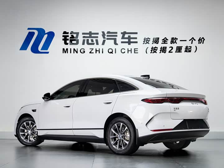 Фото 3 - BYD Qin L