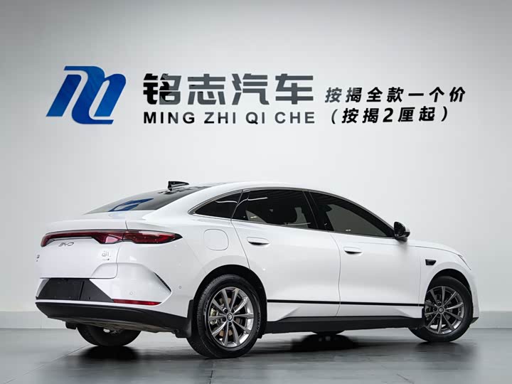 Фото 4 - BYD Qin L
