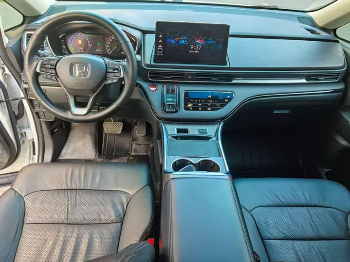 Фото 5 - Honda Elysion