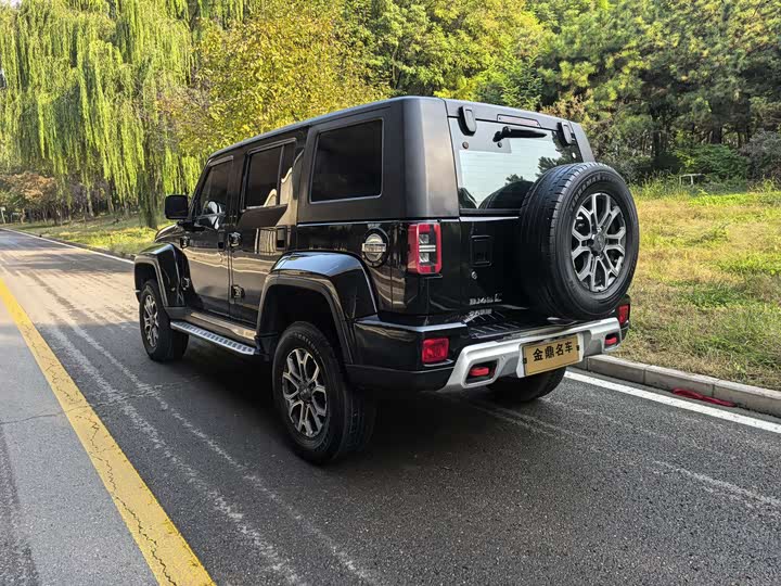 Фото 4 - BAIC Beijing BJ40