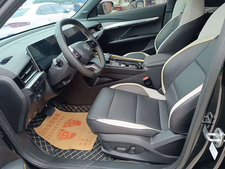 Фото 6 - MG Motor 5 Scorpio