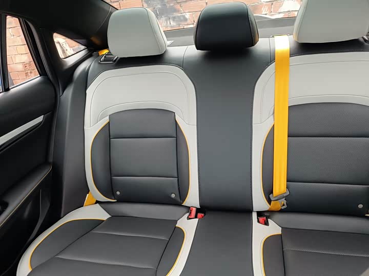 Фото 9 - MG Motor 5 Scorpio