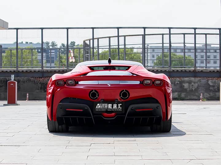 Фото 4 - Ferrari SF90