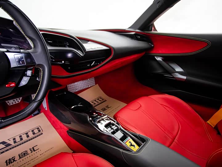 Фото 9 - Ferrari SF90