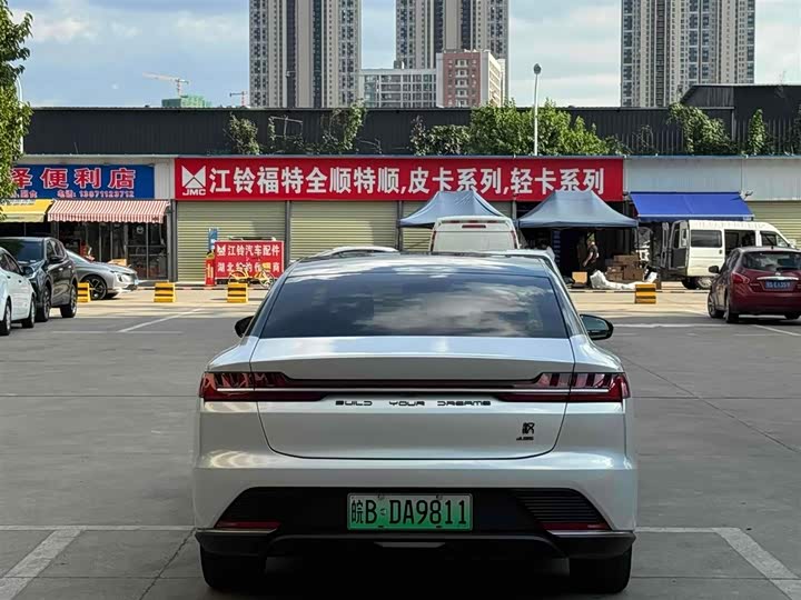 Фото 5 - BYD Han