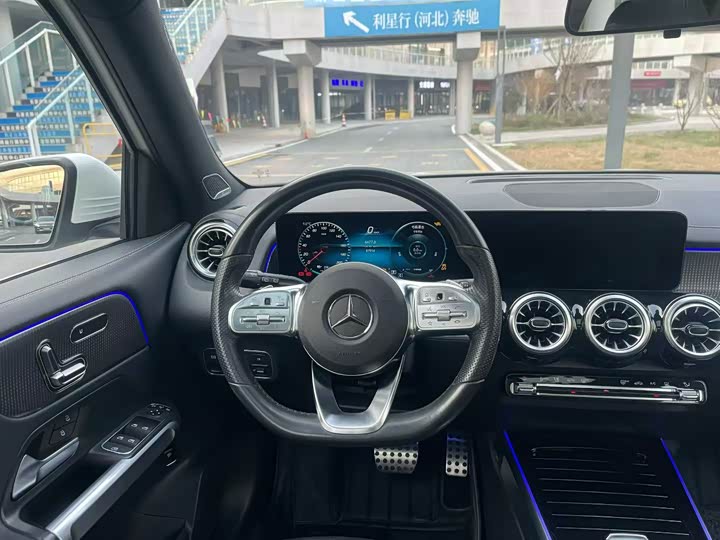 Фото 7 - Mercedes-Benz EQB