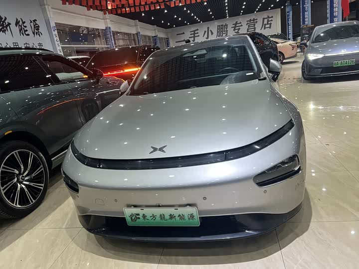 Фото 2 - XPeng P7