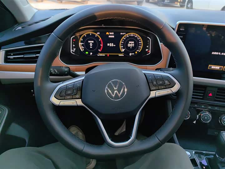 Фото 3 - Volkswagen Bora