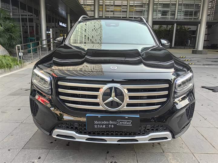 Фото 2 - Mercedes-Benz GLB-Class