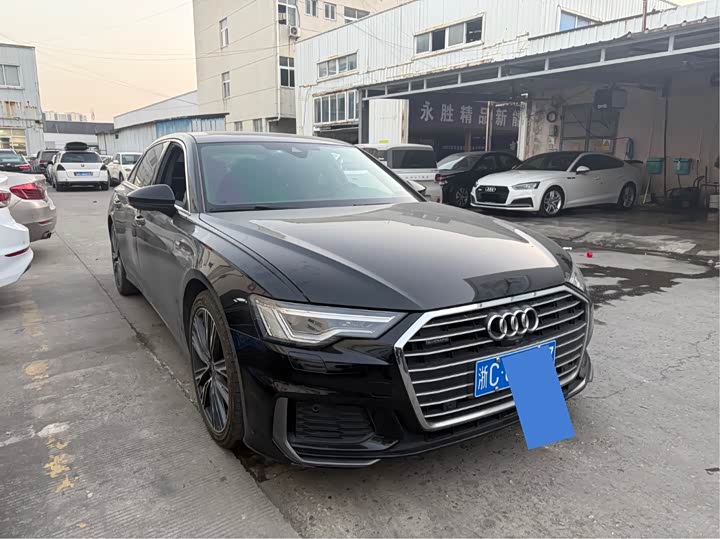 Фото 3 - Audi A6L