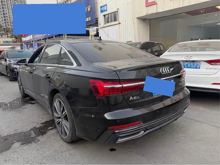 Фото 9 - Audi A6L