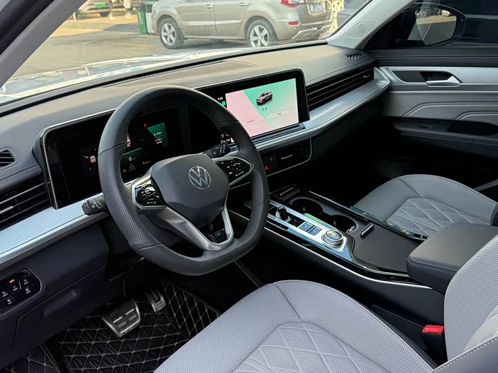 Фото 5 - Volkswagen Tavendor