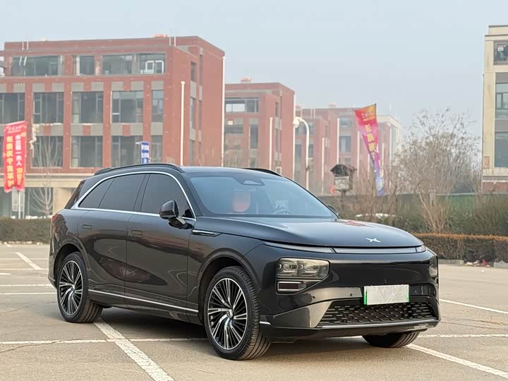 Фото 3 - XPeng G9