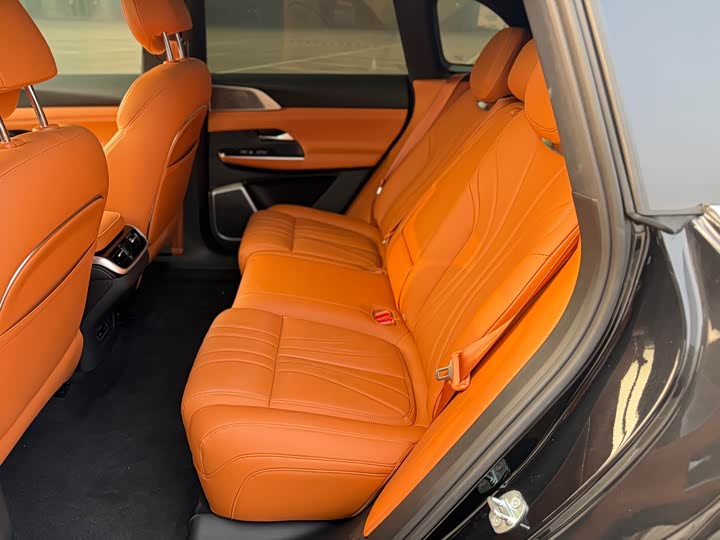 Фото 5 - XPeng G9