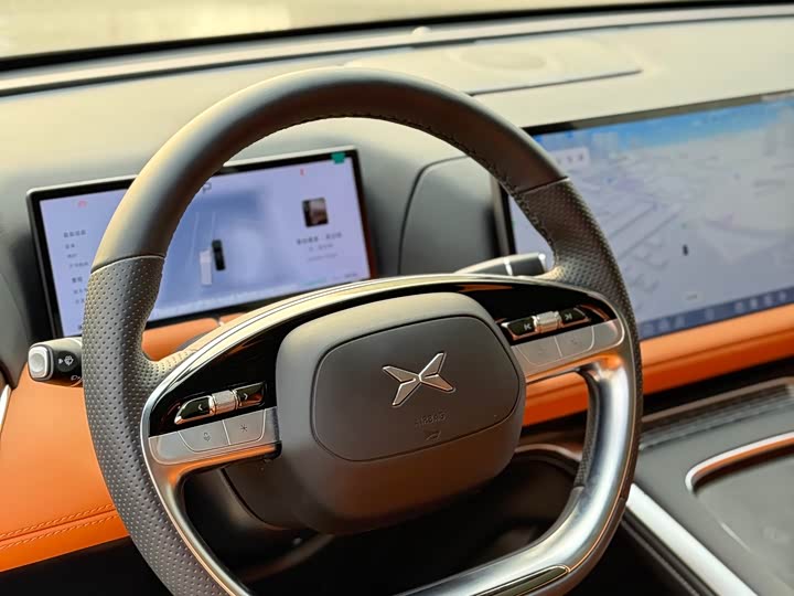 Фото 6 - XPeng G9