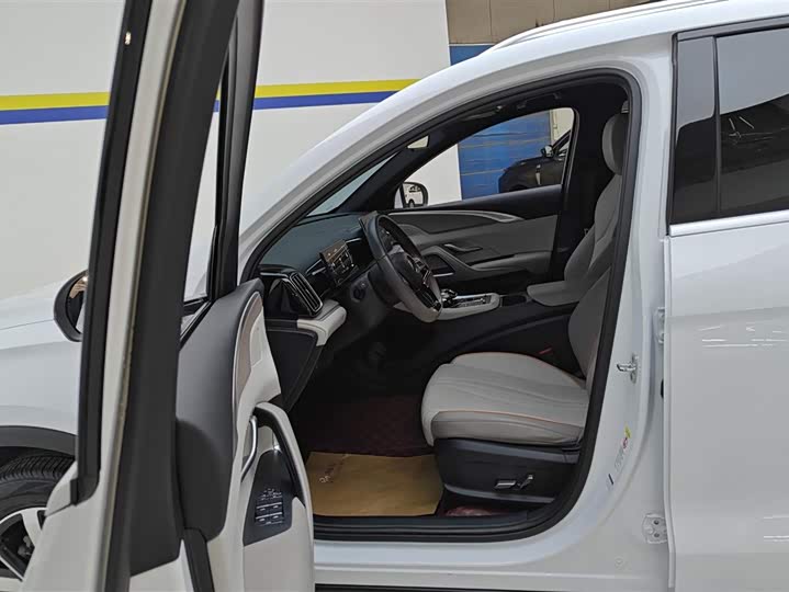 Фото 9 - BYD Song Pro Hybrid