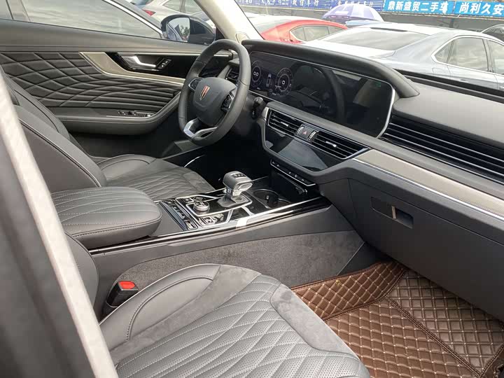 Фото 3 - Hongqi HS5