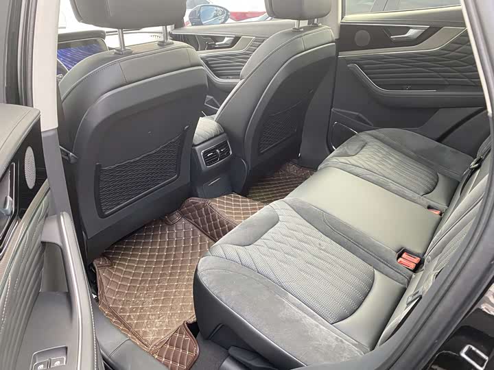 Фото 5 - Hongqi HS5